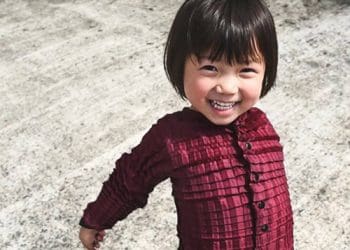 Roba extensible que augmenta de talla amb el creixement del nen