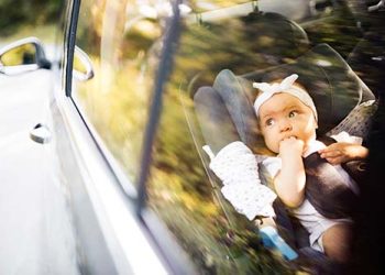 La millor decisió per a la seguretat del teu bebè en el cotxe