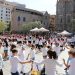 La versió cobla de ‘Coti x Coti’ s’estrena amb una sardana multitudinària de 400 escolars
