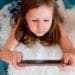 Adolescència Lliure de Mòbils reclama un pacte social per endarrerir l’accés al primer smartphone