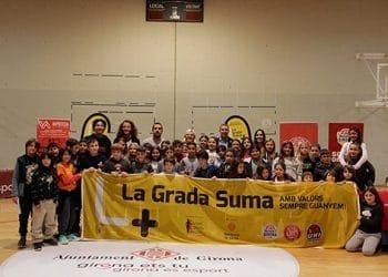 Uns 400 alumnes d’escoles de Girona participen en l’onzena edició de ‘La grada suma’ que fomenta l’esport i el joc net