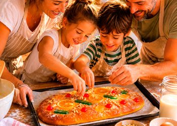 Fem una coca de Sant Joan sense gluten en família