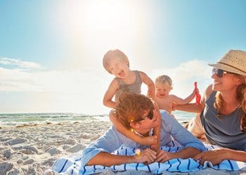 Com passar la calor amb els nens: idees fresques per a l’estiu en família
