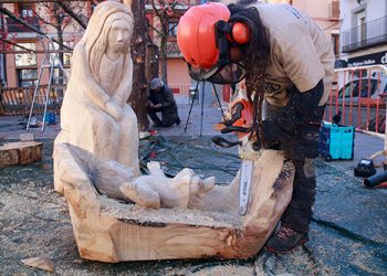 Aquest Nadal Campdevànol estrenarà un pessebre artesanal de fusta a escala real